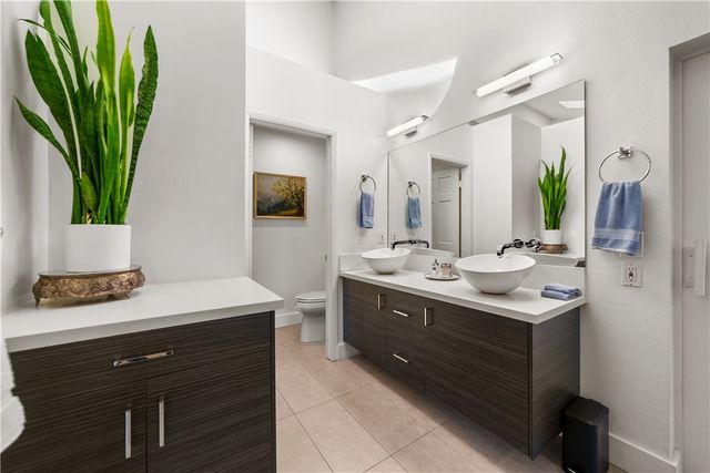1138 Little Gopher Canyon, Vista, CA 92084