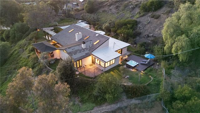 1138 Little Gopher Canyon, Vista, CA 92084