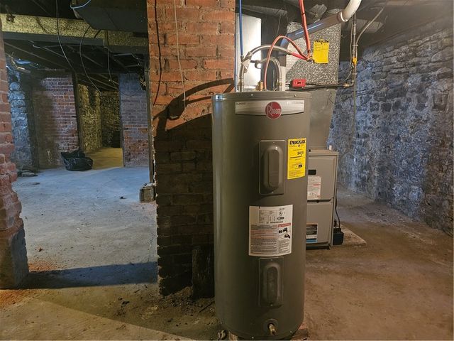 323 Clifford Avenue, Rochester, NY 14621