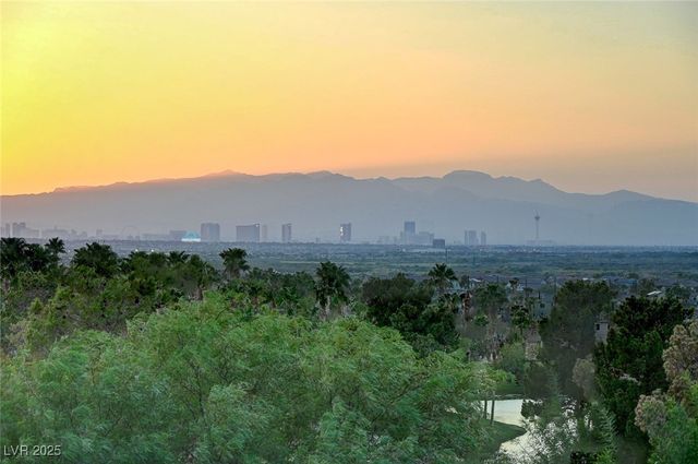 469 Via Lombardi Avenue NA, Henderson, NV 89011