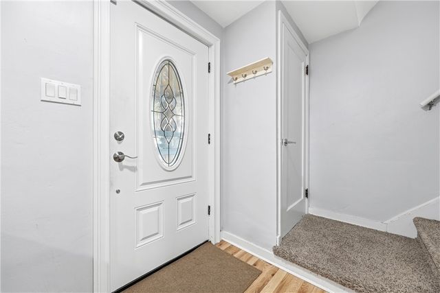 212 Richland Dr, Penn Hills, PA 15235
