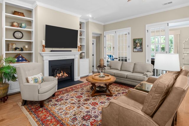 227 Killdeer Court, Mount Pleasant, SC 29464
