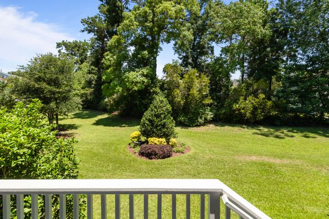 227 Killdeer Court, Mount Pleasant, SC 29464