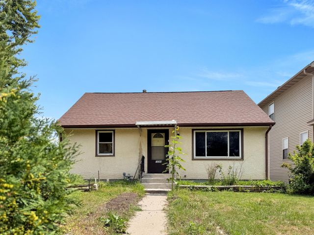 1644 Woodbridge Street, Saint Paul, MN 55117