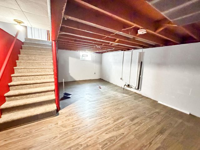1644 Woodbridge Street, Saint Paul, MN 55117