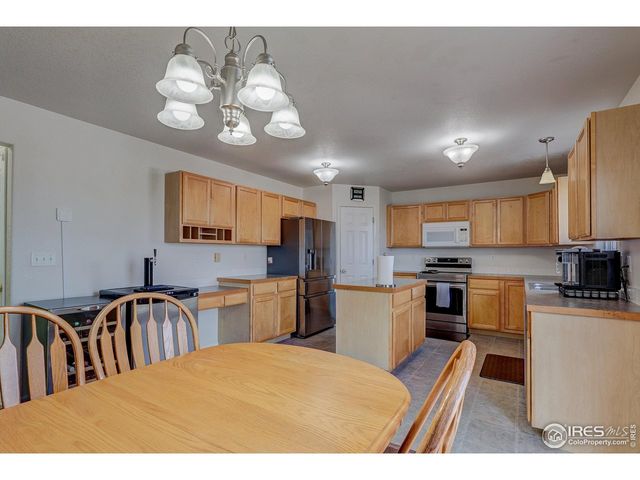 2134 Sandhill Crane Cir, Loveland, CO 80537
