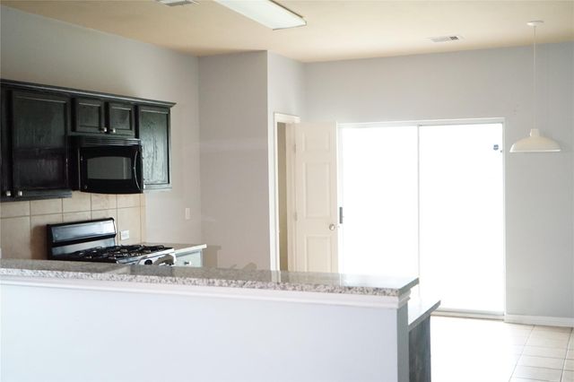 10710 Barker View Drive, Cypress, TX 77433