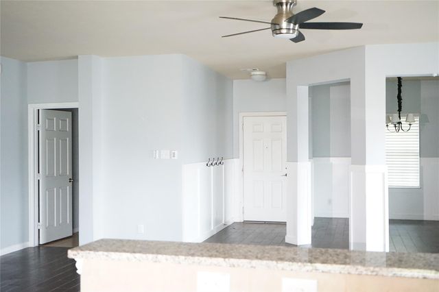 10710 Barker View Drive, Cypress, TX 77433