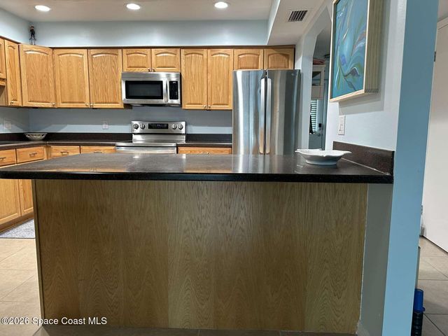 1706 Atlantic Street 3c, Melbourne Beach, FL 32951