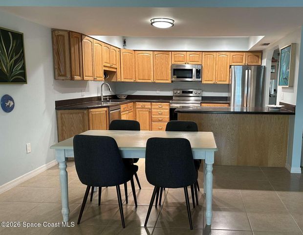 1706 Atlantic Street 3c, Melbourne Beach, FL 32951