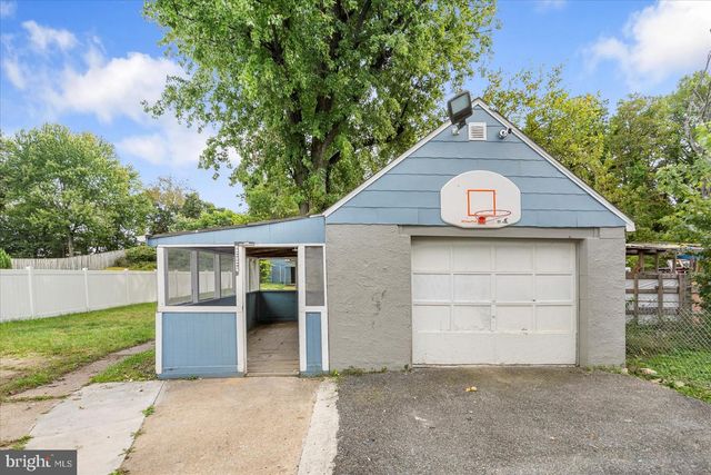 8029 DUVALL AVE, Baltimore, MD 21237