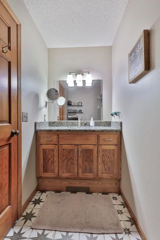 4157 Oakmede Lane, White Bear Twp, MN 55110