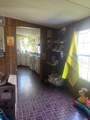 220 W 4th Ave, Hohenwald, TN 38462