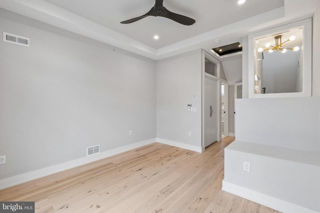 1534 S LAMBERT ST, Philadelphia, PA 19146