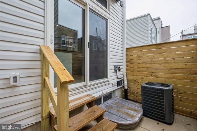 1534 S LAMBERT ST, Philadelphia, PA 19146