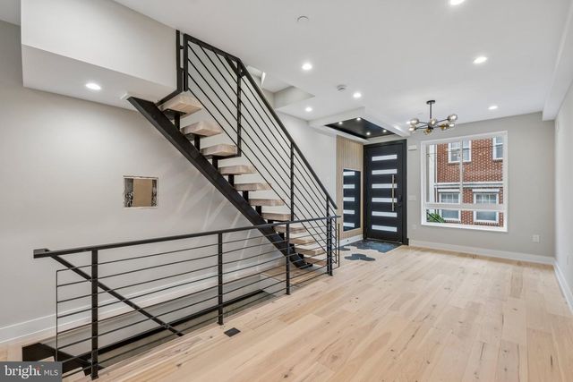 1534 S LAMBERT ST, Philadelphia, PA 19146