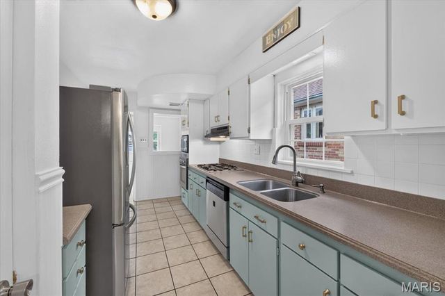 6655 Winnebago Street, St Louis, MO 63109