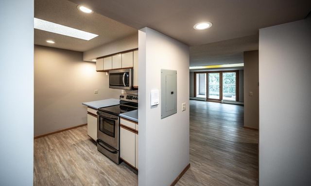 14575 Burma Avenue W 303, Rosemount, MN 55068