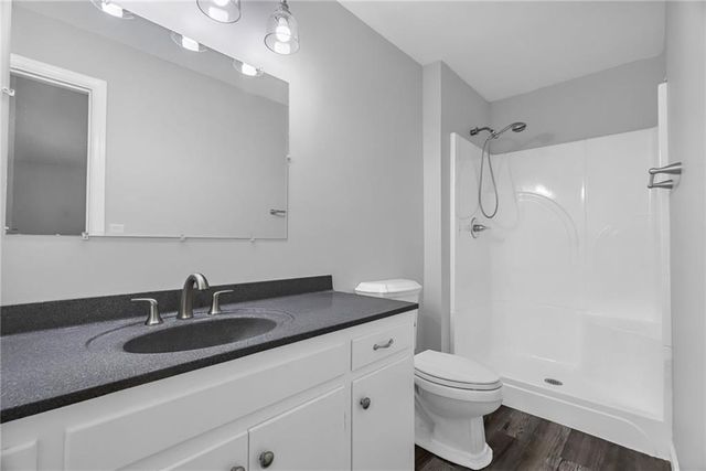 18700 E 30th Terrace S, Independence, MO 64057