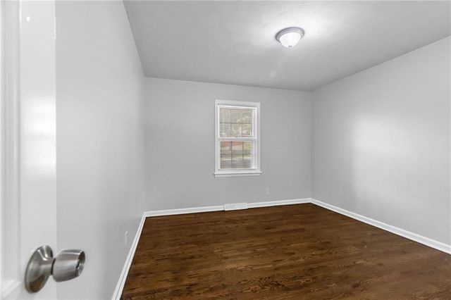 18700 E 30th Terrace S, Independence, MO 64057