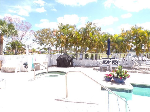 1431 AQUI ESTA DRIVE 411, Punta Gorda, FL 33950