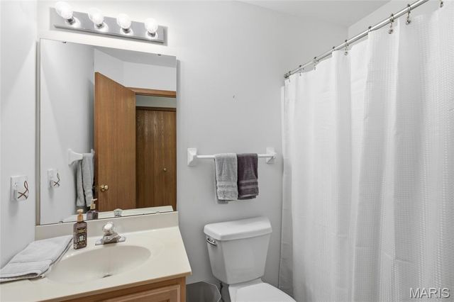 1476 Schoal Creek Drive, O'fallon, MO 63366