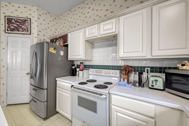 30915 Trinket Drive, Spring, TX 77386