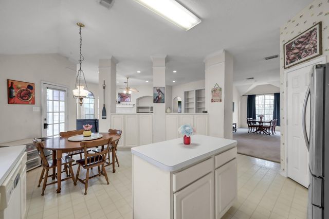 30915 Trinket Drive, Spring, TX 77386