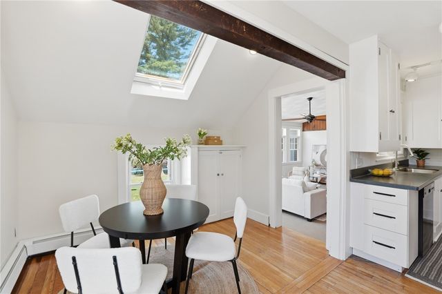 23 Richmond Avenue, Barrington, RI 02806