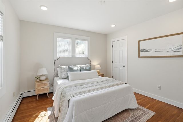 23 Richmond Avenue, Barrington, RI 02806