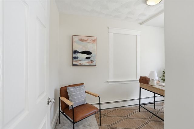 23 Richmond Avenue, Barrington, RI 02806