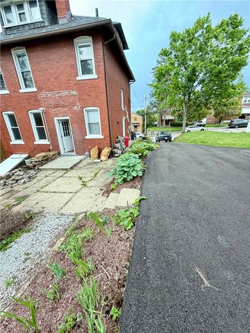 1636 Dagmar, Beechview, PA 15216