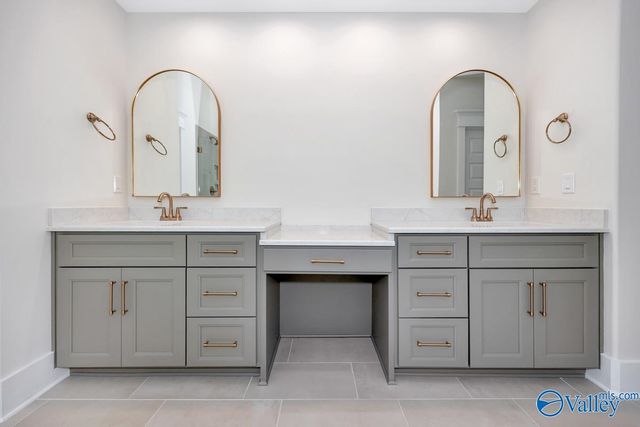 13808 Goff Drive, Athens, AL 35611