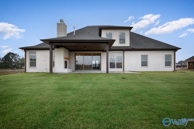 13808 Goff Drive, Athens, AL 35611