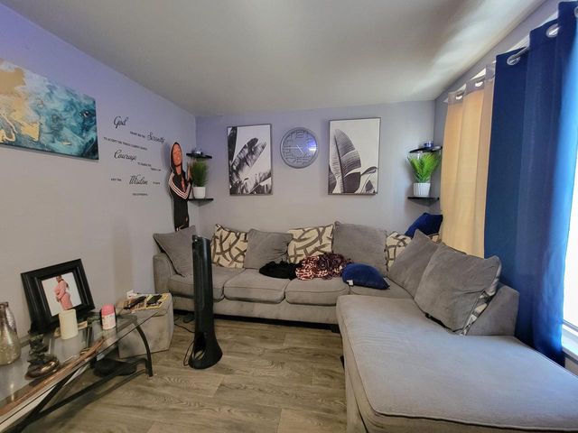 1522 S Union STREET, Milwaukee, WI 53204