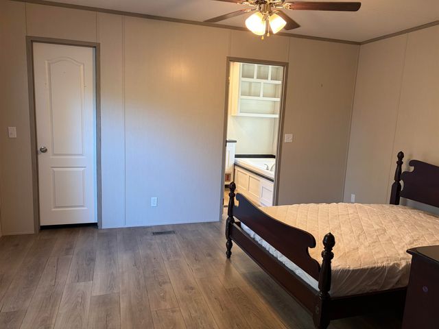 3667 N CR 232, Henderson, TX 75652