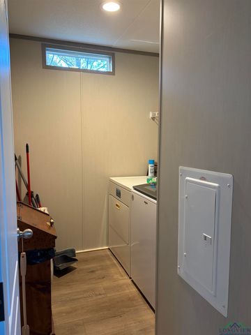 3667 N CR 232, Henderson, TX 75652