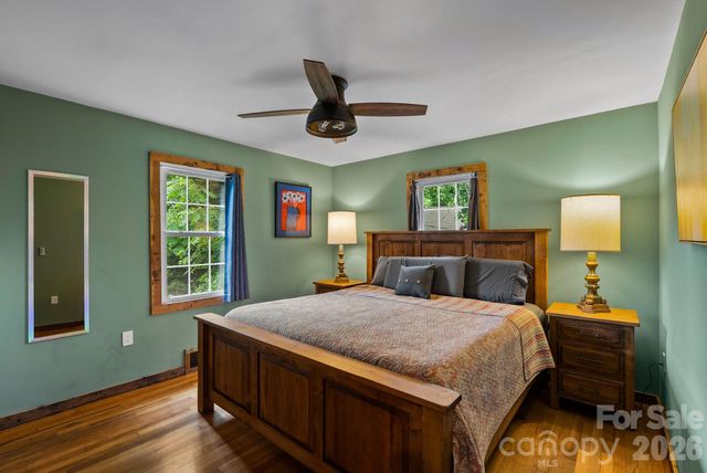 200 Aurora Drive, Asheville, NC 28805