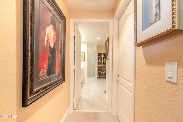 263 Minorca Beach Way Apt 304, New Smyrna Beach, FL 32169