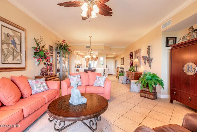 263 Minorca Beach Way Apt 304, New Smyrna Beach, FL 32169
