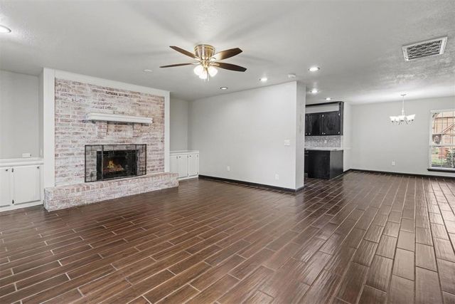 504 Conestoga Drive, Yukon, OK 73099