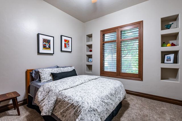 12608 Trillium Trail NE, Albuquerque, NM 87111