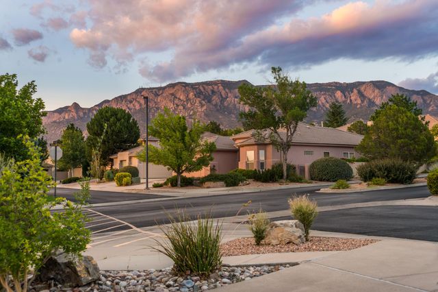 12608 Trillium Trail NE, Albuquerque, NM 87111