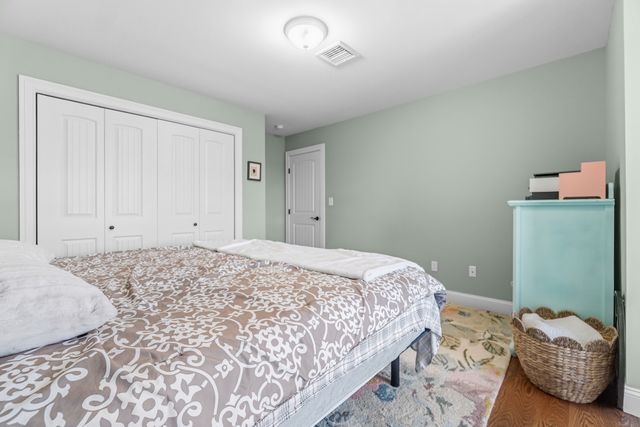 27 Holley Lane, Prospect, CT 06712