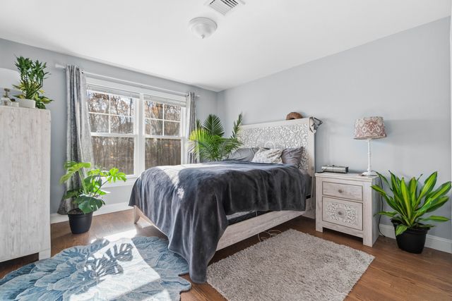 27 Holley Lane, Prospect, CT 06712