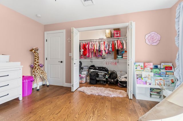 27 Holley Lane, Prospect, CT 06712