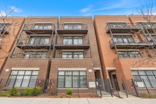 3126 W Walton Street 2, Chicago, IL 60622