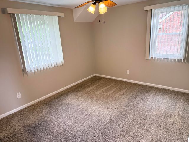 229 Broadmoor Avenue, Munster, IN 46321