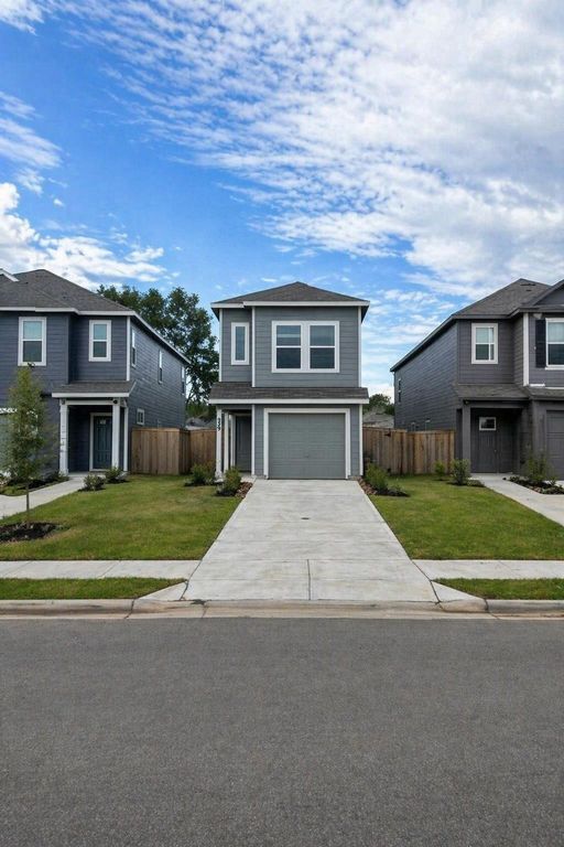 939 Pertuso Lane Lane, Huffman, TX 77336