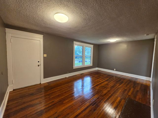 1205 Meridian St, Nashville, TN 37207